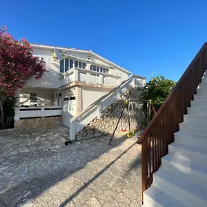 Emko Apartmens Apartmán Vir
